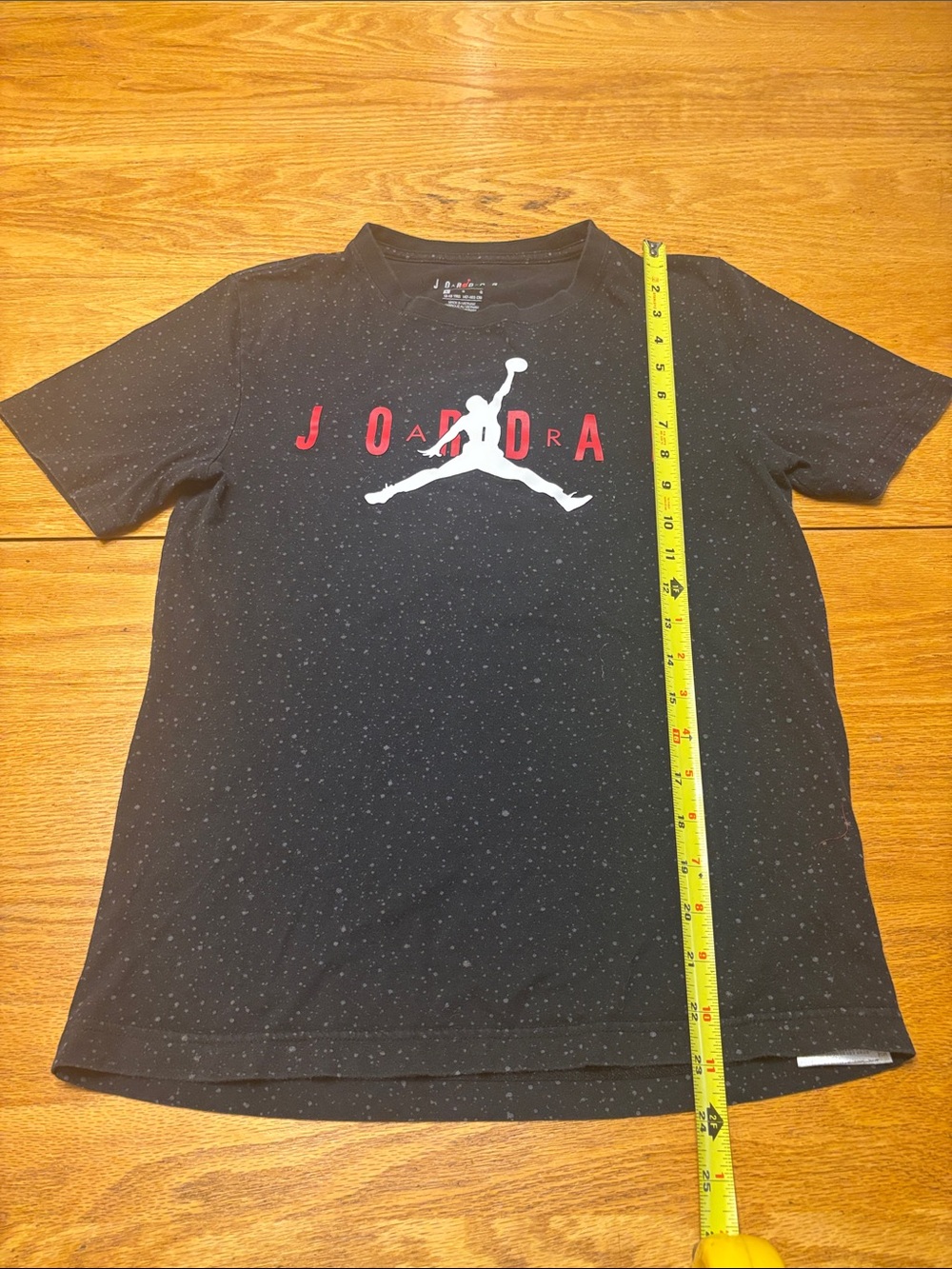 Jordan Kids Red and Black Athletic Shorts and Tee Set - Picture 8 of 13